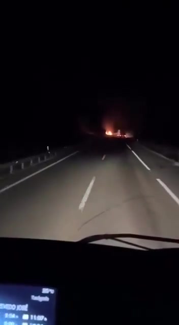 蘭博基尼猛烈起火阿斯報(bào)報(bào)道目擊者車載拍到若塔車禍現(xiàn)場(chǎng)畫面