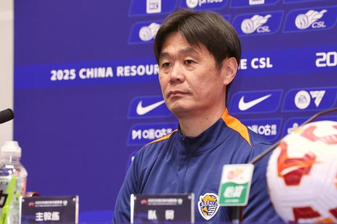 記者：青島海牛或租借兩國(guó)足新星，參與亞洲杯4戰(zhàn)。