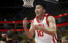 王俊杰19歲表現(xiàn)亮眼，17分鐘高效得分！8分4板，三分球命中兩記。